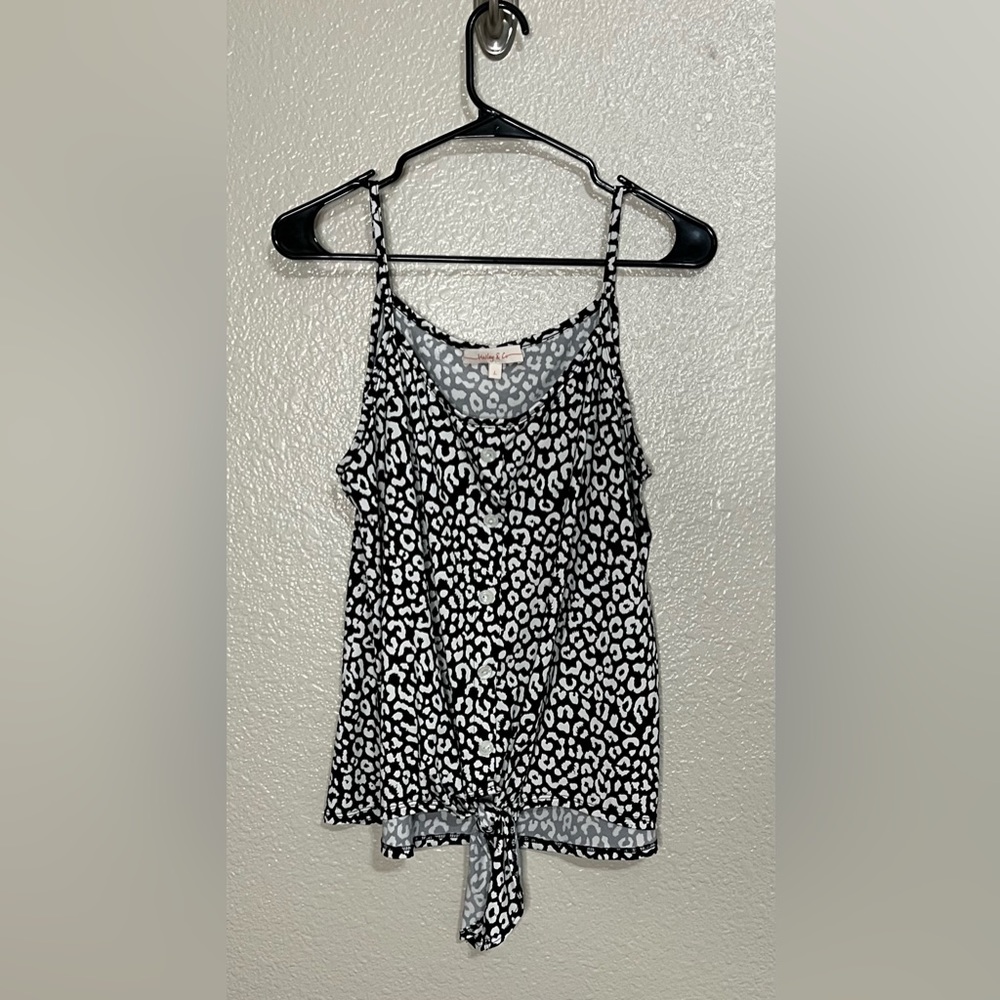 Hailey & Co. Animal print tank top